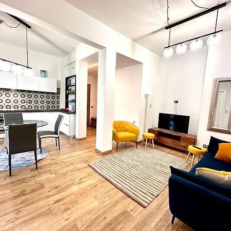 Lombardo'S Family - Free Private Parking 700M From The Station! Apartment La Spezia Exterior photo