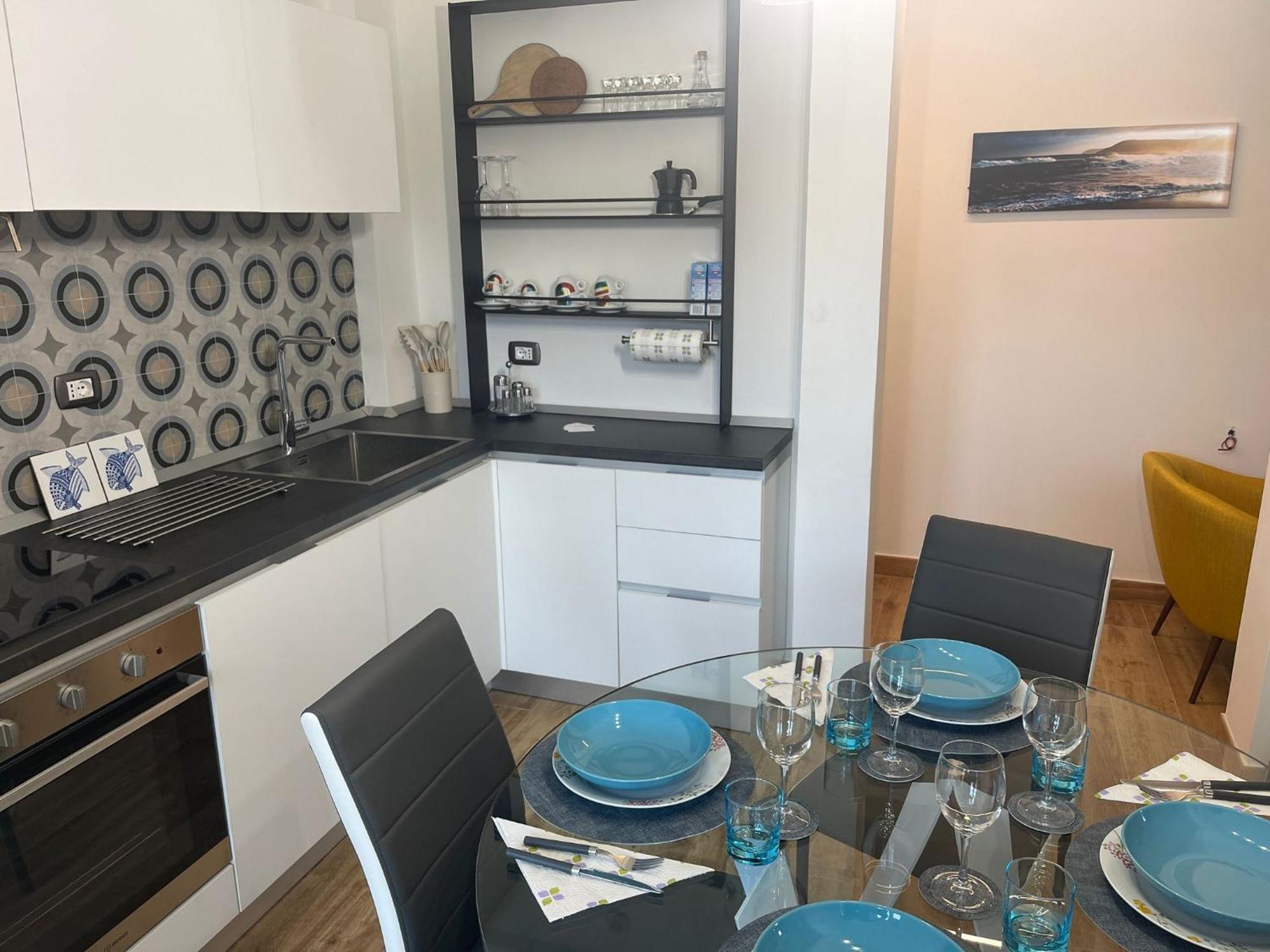 Lombardo'S Family - Free Private Parking 700M From The Station! Apartment La Spezia Exterior photo